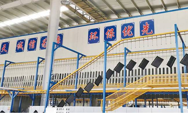 如何安全操作噴涂設備？